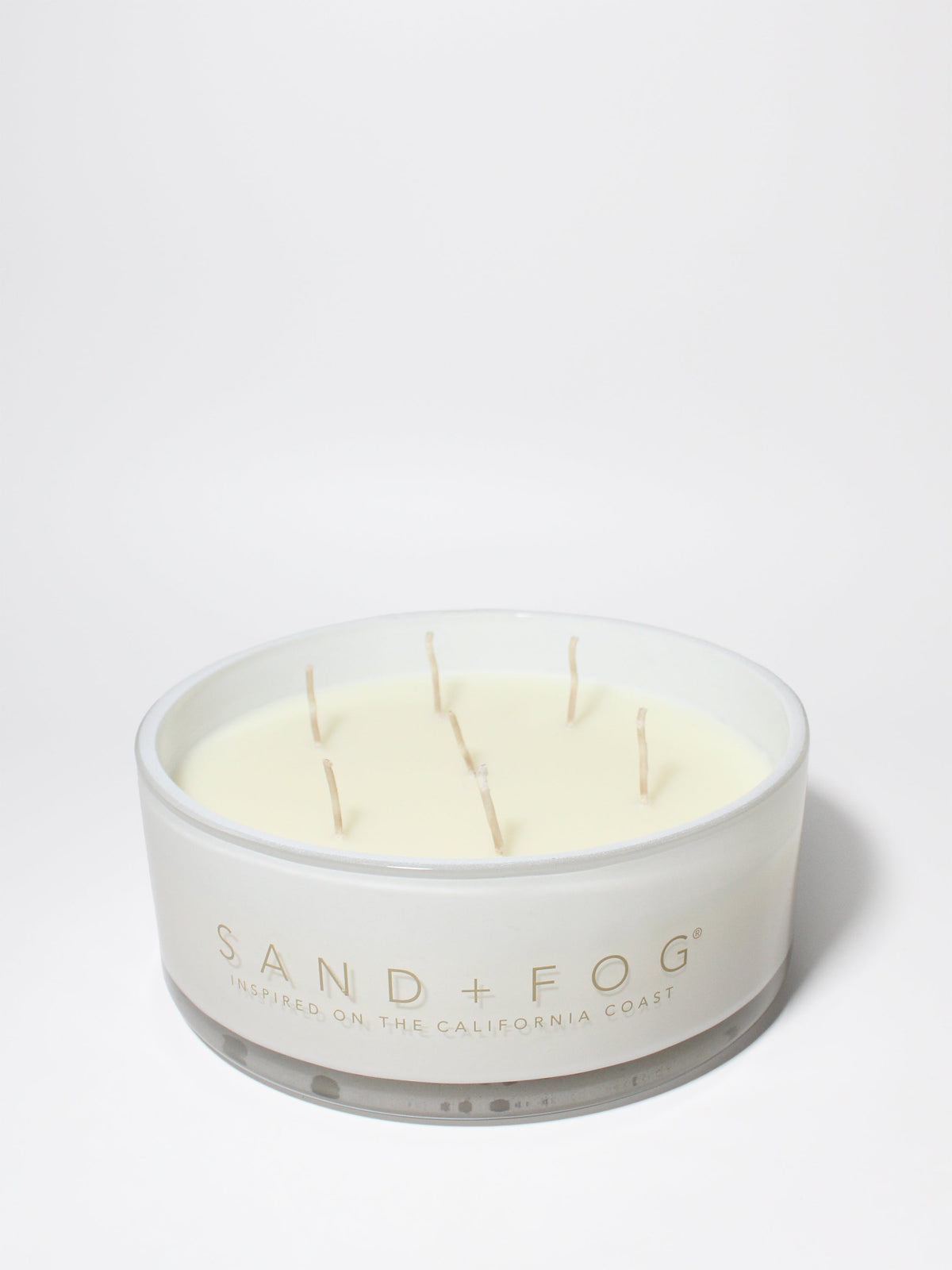 Aromatic White Vanilla 35 oz scented candle