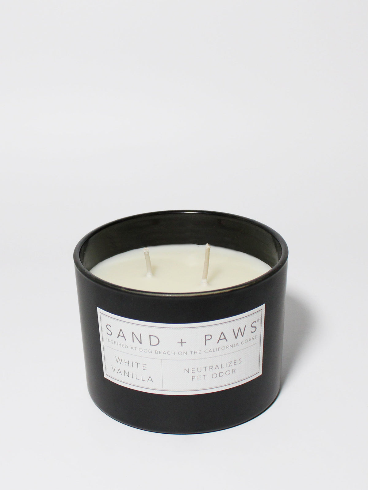 Aromatic Sand + Paws White Vanilla 12 oz scented candle