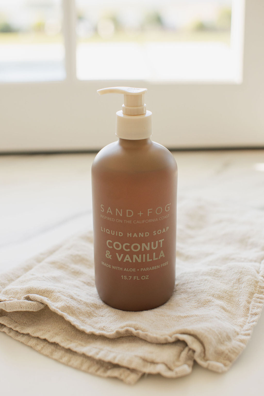 Elegant Coconut & Vanilla 15.7 oz Liquid Hand Soap