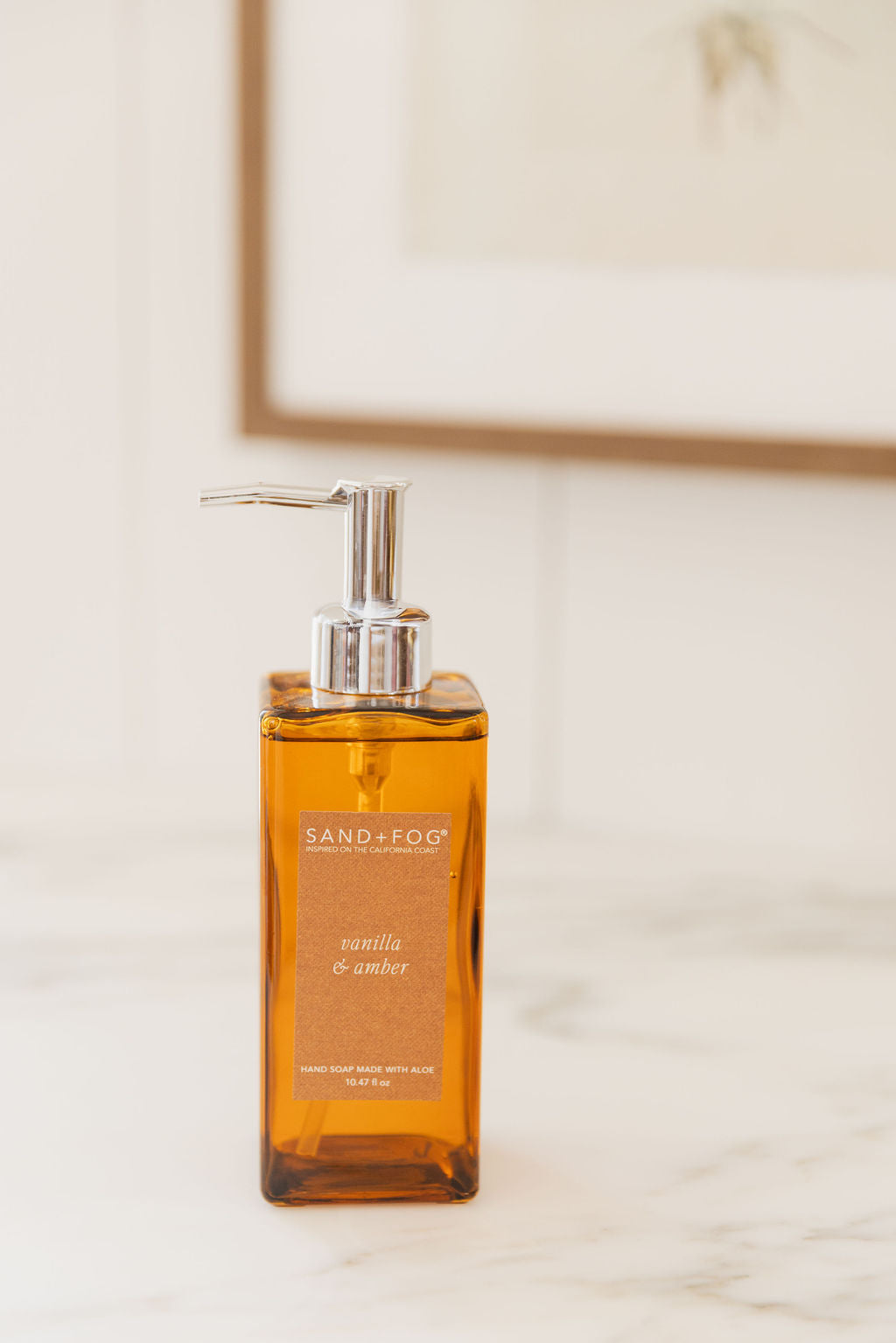 Elegant Vanilla & Amber 10.47 oz Liquid Hand Soap