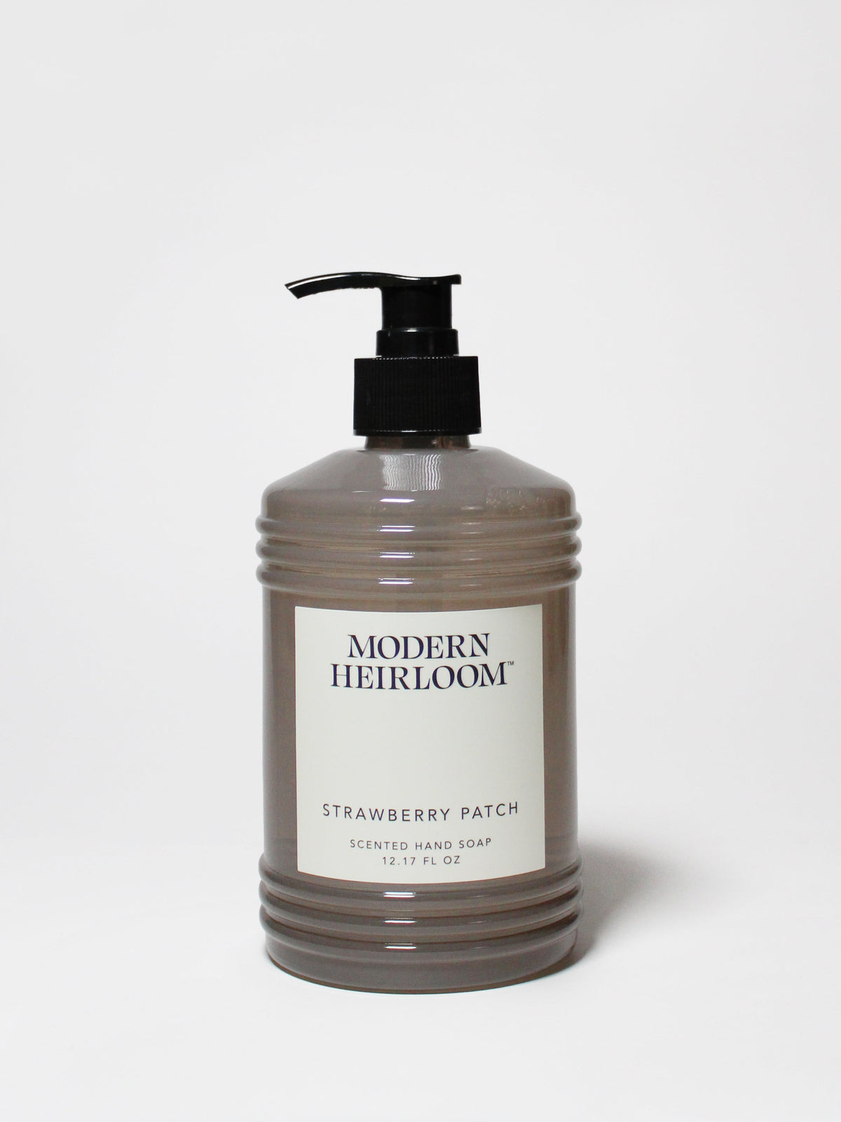 Elegant Strawberry Patch Modern Heirloom 12.17 oz Liquid Hand Soap